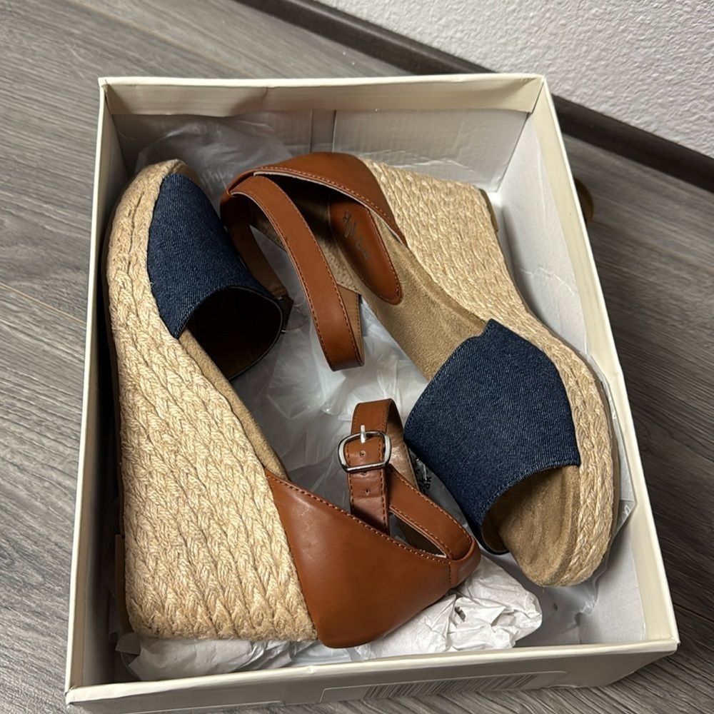 Style & Co Women's Seleeney Wedge Sandals